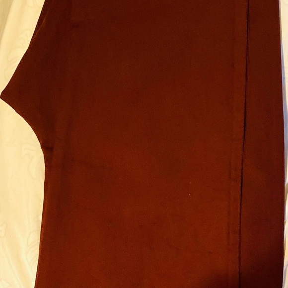 Burgundy Size 10 High Rise Old Navy Pixie Pants - Picture 3 of 4
